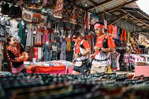 BIB: 
                            <button type="button" onclick="openModal(25581489)" class="btn btn-primary btn-sm float-right btn-popup" data-toggle="modal" data-target=".modal-high-quality">
                        <i class="fas fa-shopping-cart"></i> Add to Cart
                    </button>
                                            <button type="button" onclick="isThisMe(25581489, true)" class="btn btn-success btn-sm float-right btn-popup btn-isme hidden" data-toggle="tooltip" data-placement="bottom" title="นี่คือรูปของคุณใช่ไหม คลิกที่นี่เพื่อเอาเข้าอัลบั้ม">
                        <i class="fas fa-plus"></i> Add to album
                    </button>
                    <button type="button" onclick="isThisMe(25581489, false)" class="btn btn-warning btn-sm float-right btn-popup btn-isnotme hidden">
                        <i class="fas fa-ban"></i> Remove from album
                    </button>